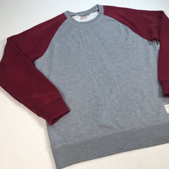 Carhartt‎ Sweater Men's M Gray Red Holbroock Bi-Color Sweatshirt Pullover - Picture 6 of 14
